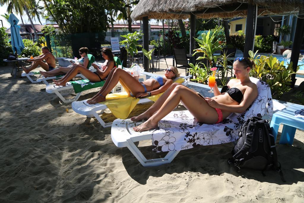 Aquarius On The Beach Нади Екстериор снимка